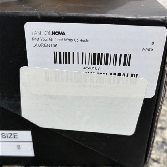 Fashion Nova Elegant White Lace-Up Heels - Picture 3 of 10